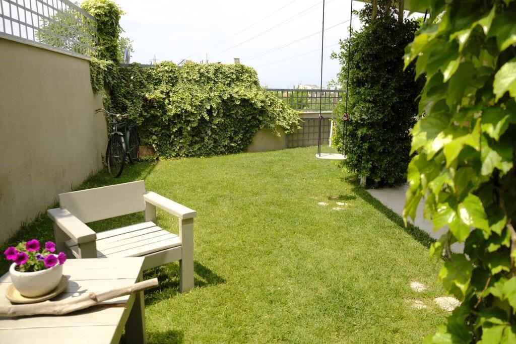 Appartement With Garden In Thessaloniki. Thessaloniki