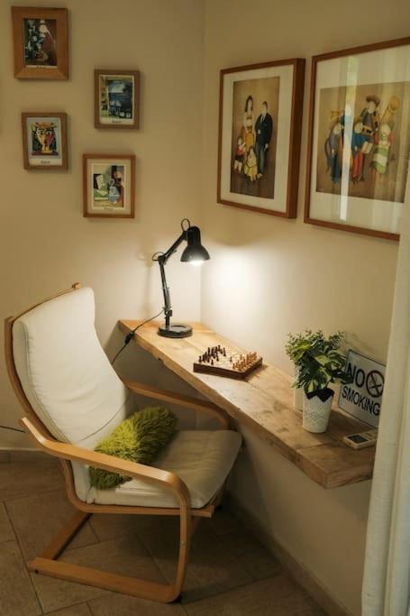 With Garden In Thessaloniki. Appartement